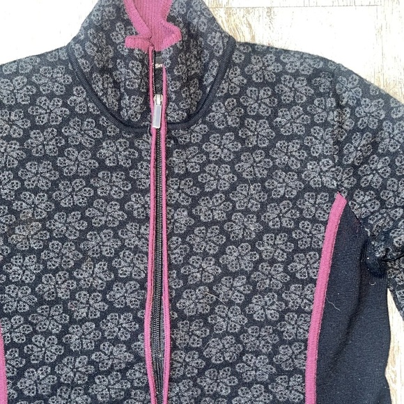 Smartwool Zip Up Sweater size Large flower print 100% merino wool black gray - Picture 2 of 11